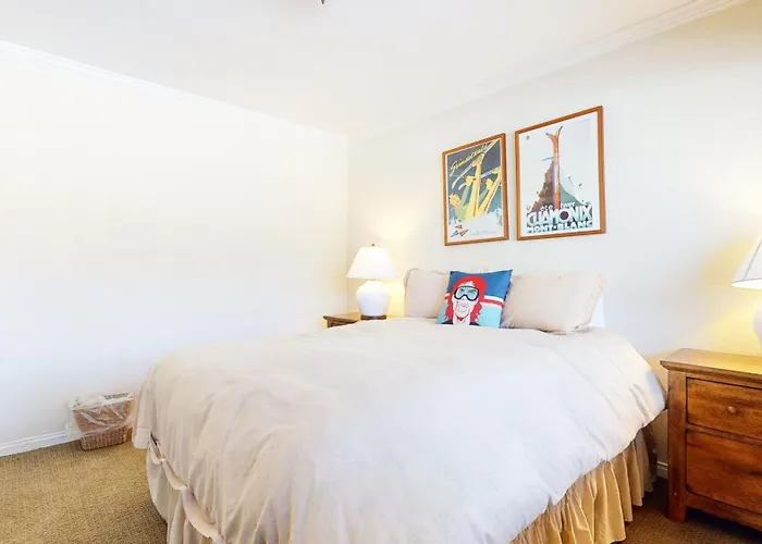 Mammoth Estates 4 Bedroom Condos - Great For Families!