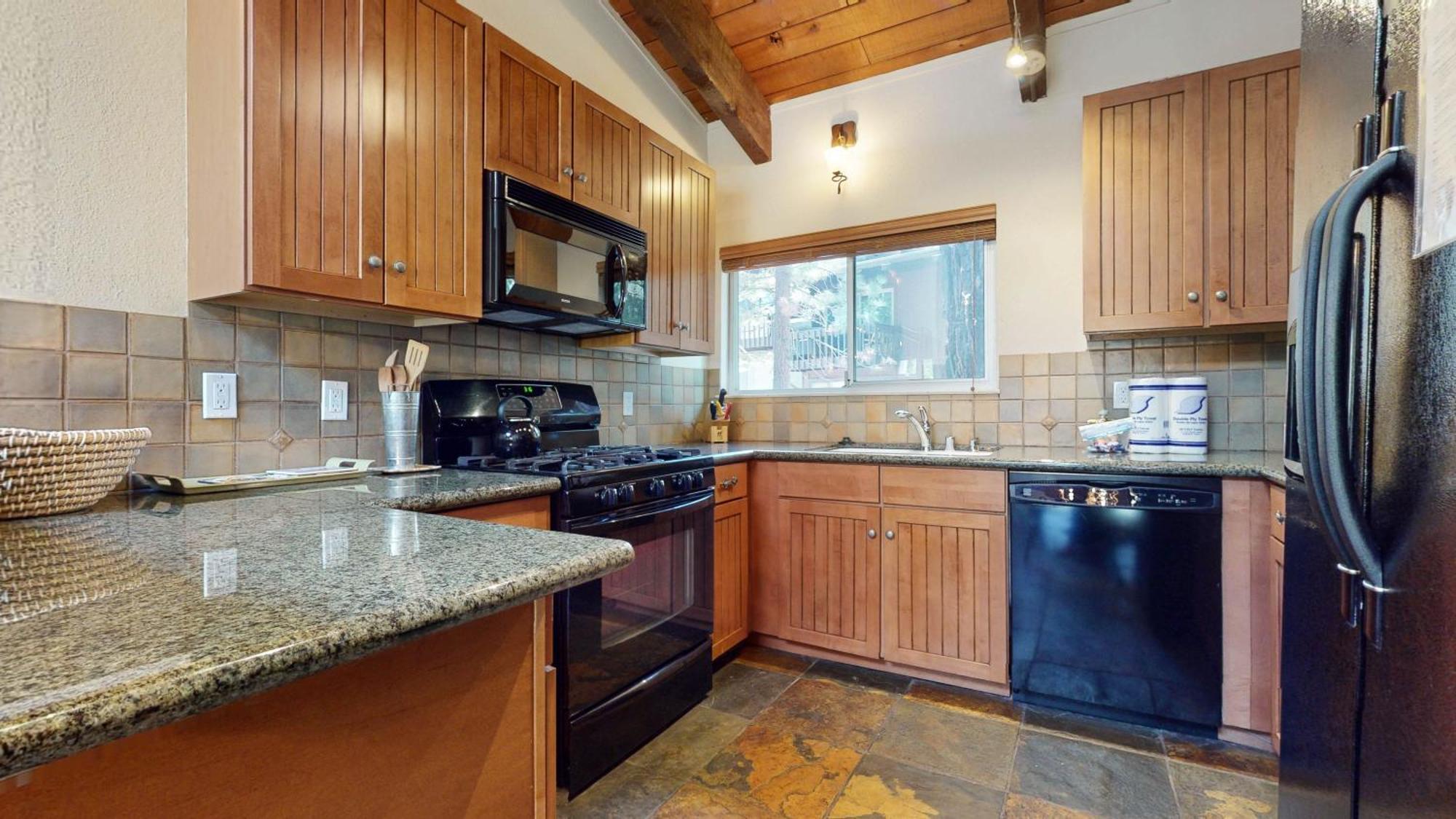 Mammoth Estates 4 Bedroom - Great For Families!